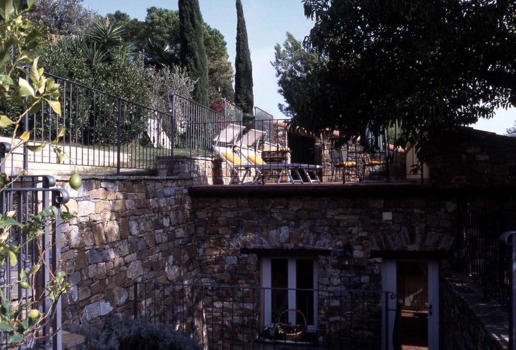 Uliveto Saglietto Agriturismo A Poggi Apartments Imperia Δωμάτιο φωτογραφία