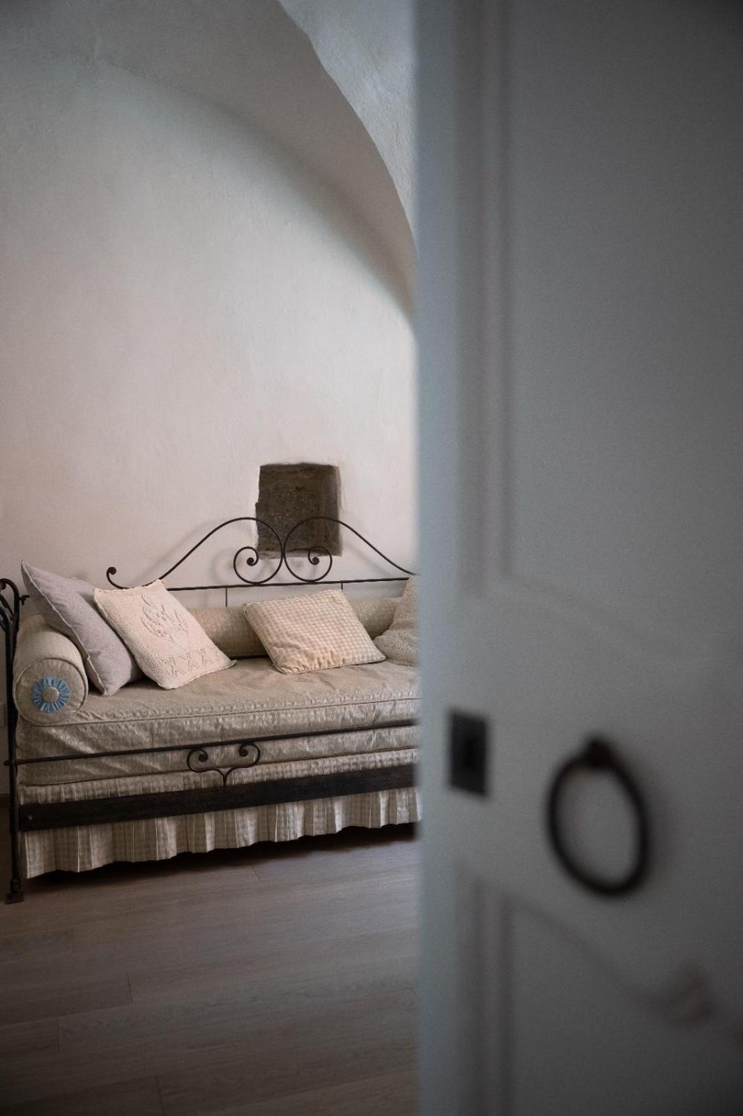 Uliveto Saglietto Agriturismo A Poggi Apartments Imperia Εξωτερικό φωτογραφία