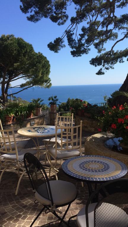 Uliveto Saglietto Agriturismo A Poggi Apartments Imperia Εξωτερικό φωτογραφία
