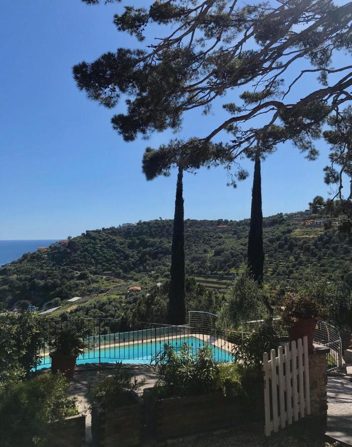 Uliveto Saglietto Agriturismo A Poggi Apartments Imperia Εξωτερικό φωτογραφία